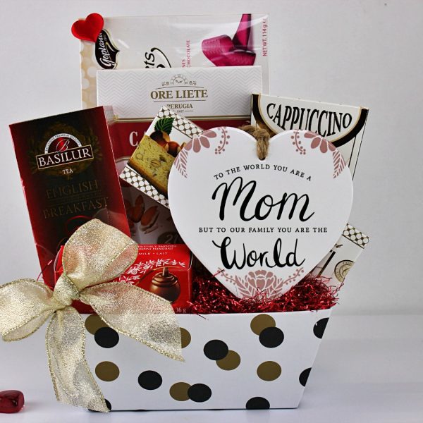 Mom's Sweet Treats Basket